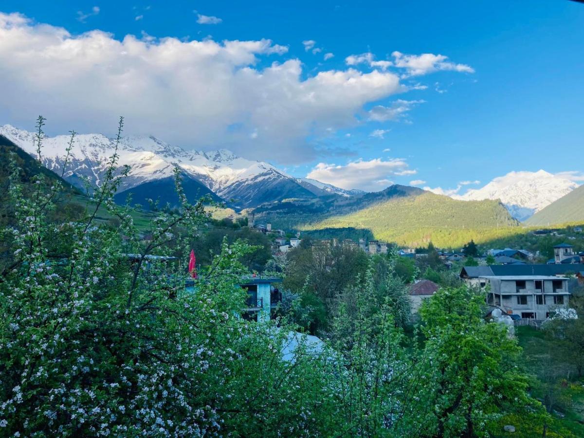 Mestia Hotel Amirani Exteriér fotografie
