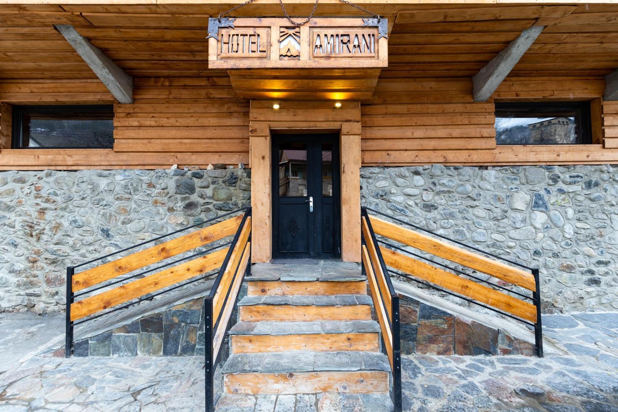 Mestia Hotel Amirani Exteriér fotografie
